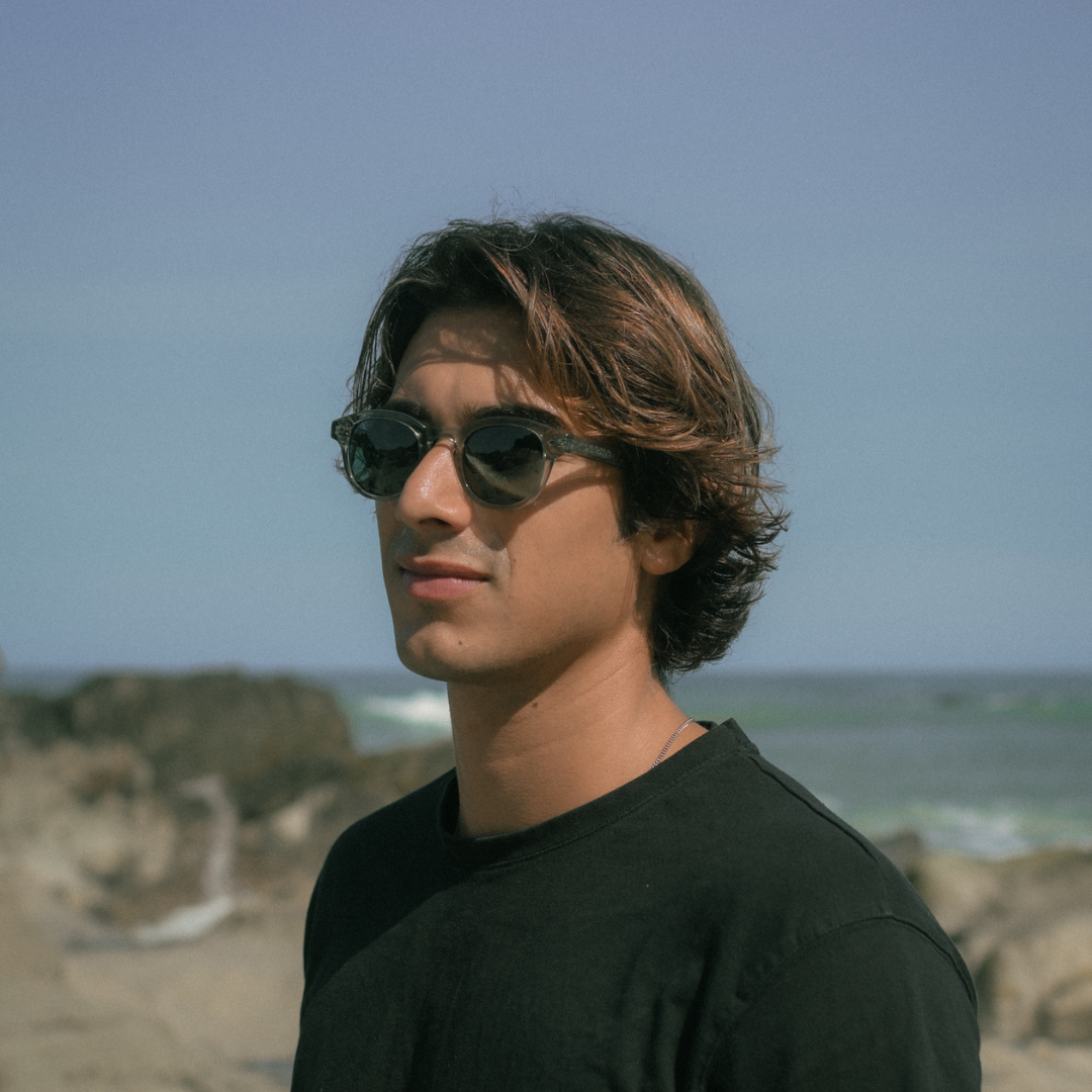 Evan - Transparent Grey