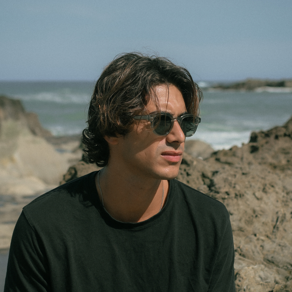 Evan - Transparent Grey